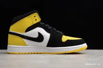 071 852542 1 BLACK WHITE YELLOW JORDAN TOE AIR 0703